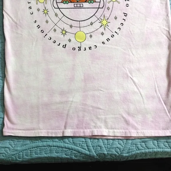 EUC Star Wars Baby Yoda "Precious Cargo" tee - Picture 4 of 7